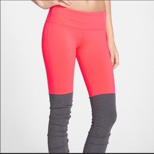Alo Goddess Leggings - Coral/Gray